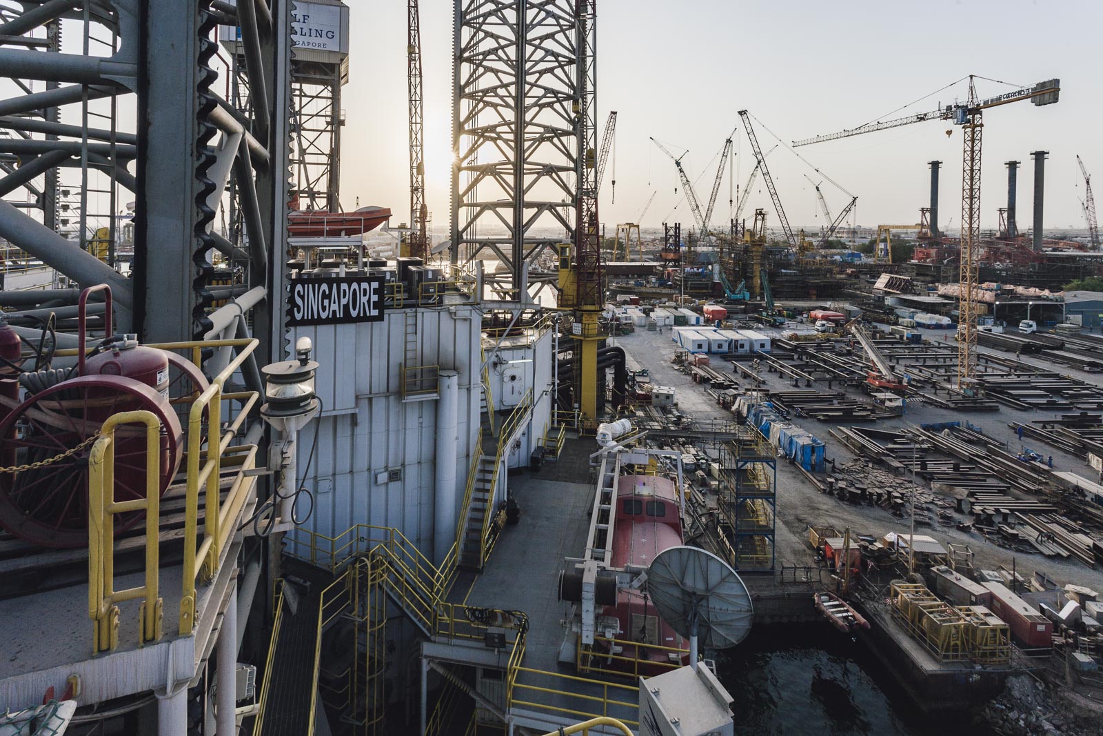 Shelf Drilling 08, Photo by Milo | Photographer