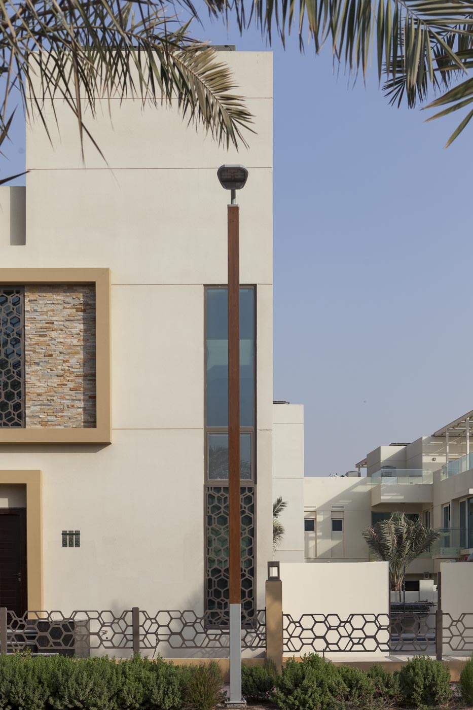 Aubrilam Lighting, Photo by Milo | Photographer