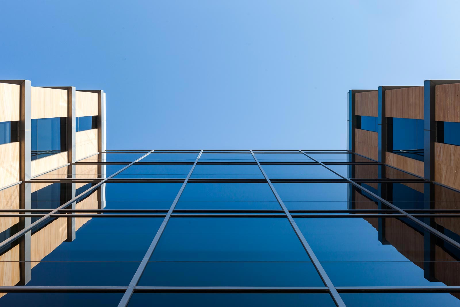 Dubai Internet CIty 01, Photo by Milo | Photographer