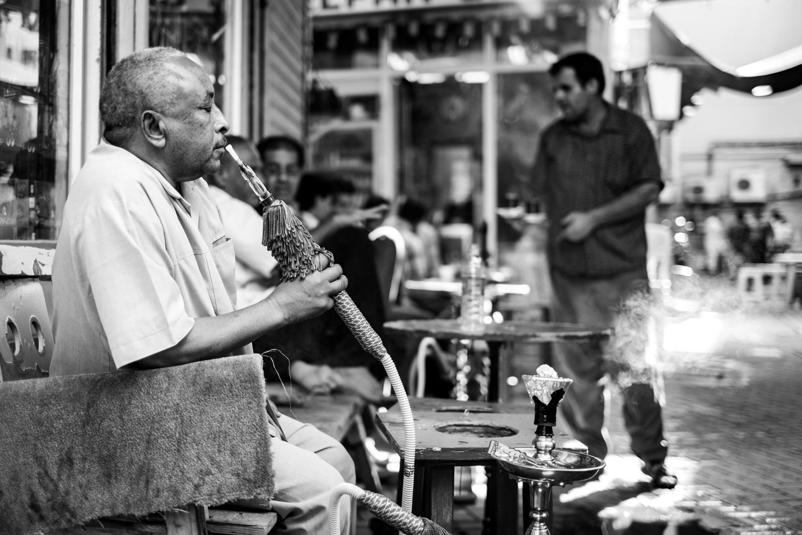 shisha moment, Photo by Milo | Photographer