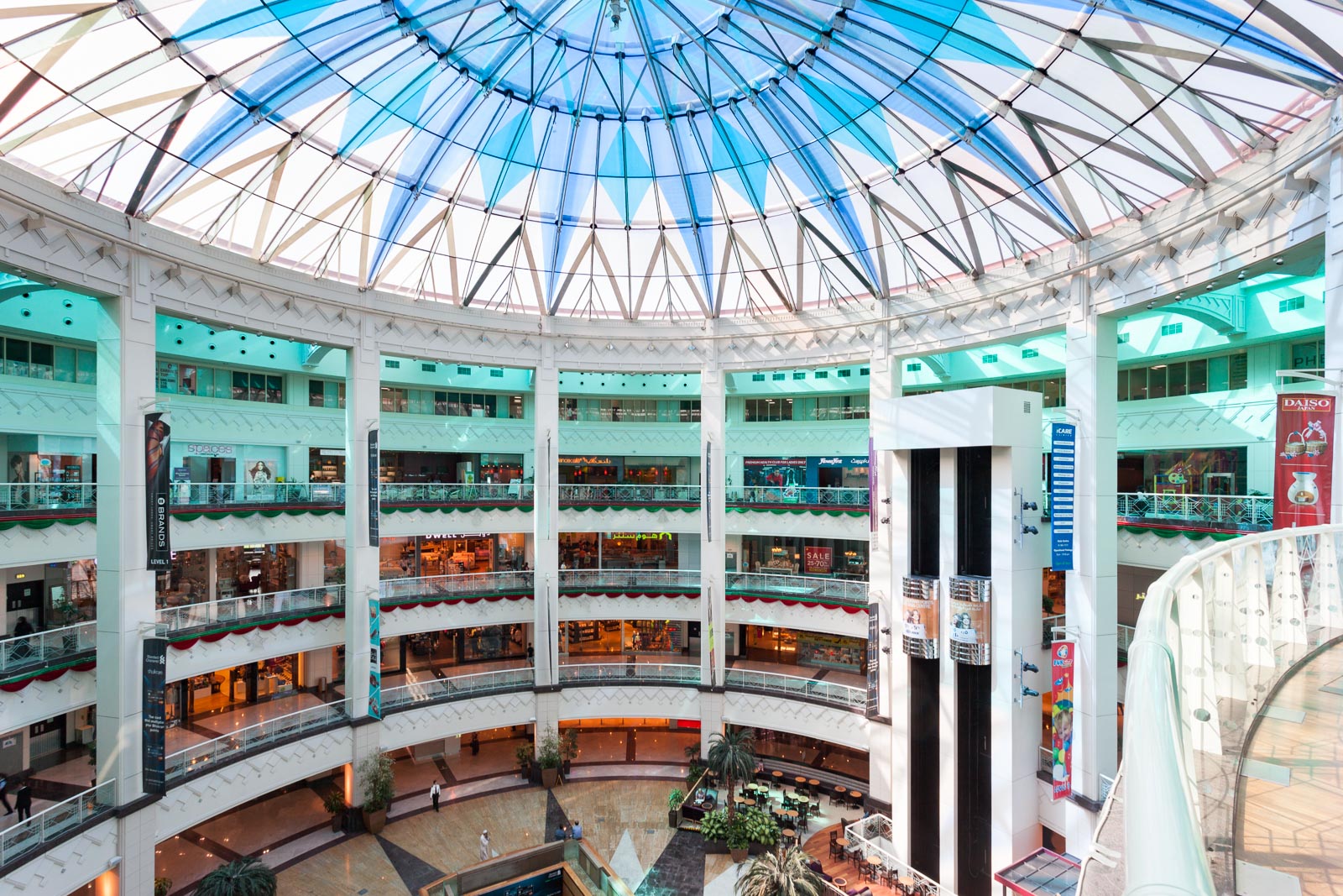 Oasis center 02 Dubai, Photo by Milo | Photographer