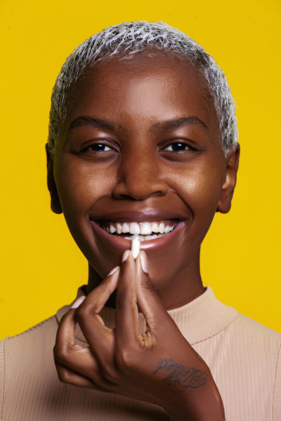 YellowPill, Photo by Milo | Photographer